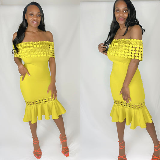 "Lady of the Hour" Crochet Band Off-The-Shoulder Fashion Dress