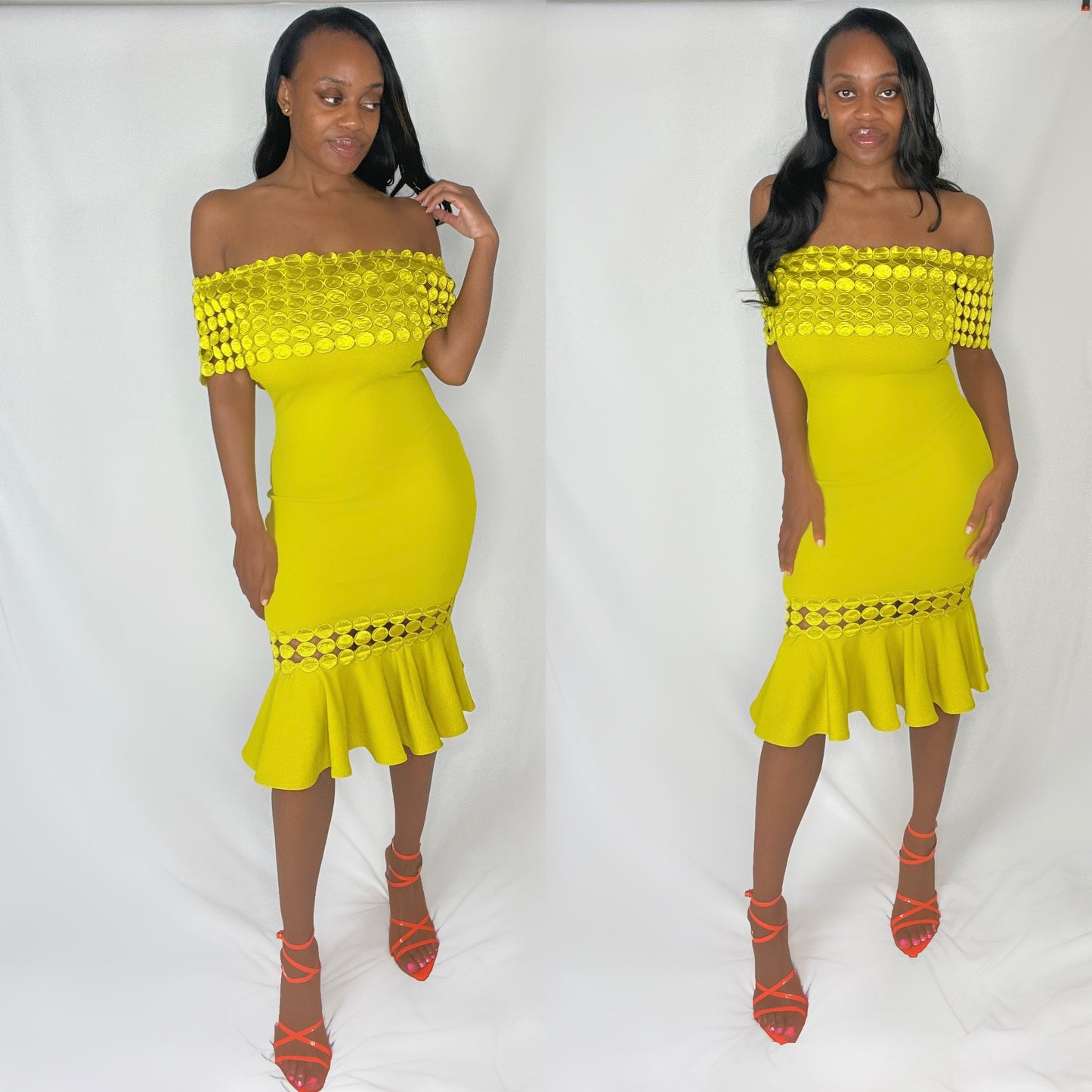"Lady of the Hour" Crochet Band Off-The-Shoulder Fashion Dress